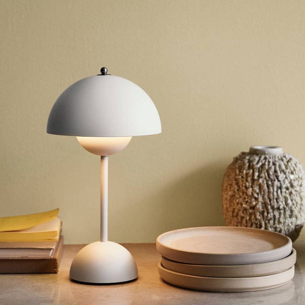 LUNEL | TABLE LAMP